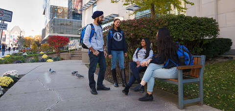 Students on University Ave.